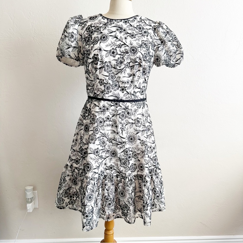 Gal Meets Glam Viola raffia embroidery dress size 8